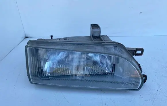 Toyota Corolla E90 Headlight/headlamp 12307