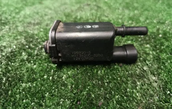 Opel Astra J Secondary air pump 12592015