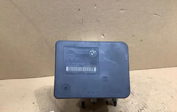BMW 3 E90 E91 ABS Pump 6787837 6787836