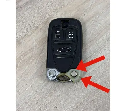 Alfa Romeo 159 Ignition key/card 