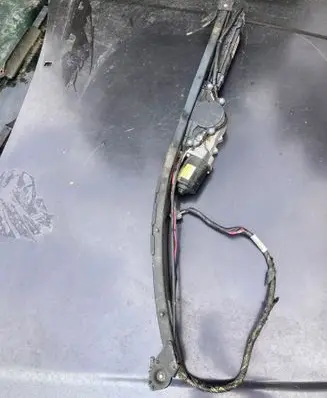 Chrysler Voyager Sliding door latching motor 73124Q 8068114149
