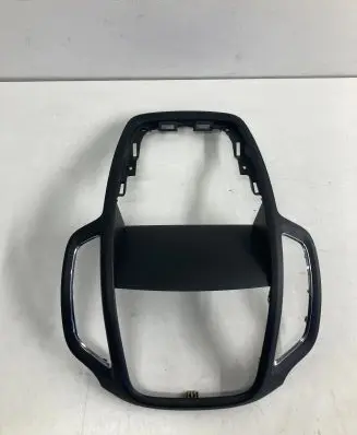 Opel Zafira C Radio/GPS head unit trim 1529531X