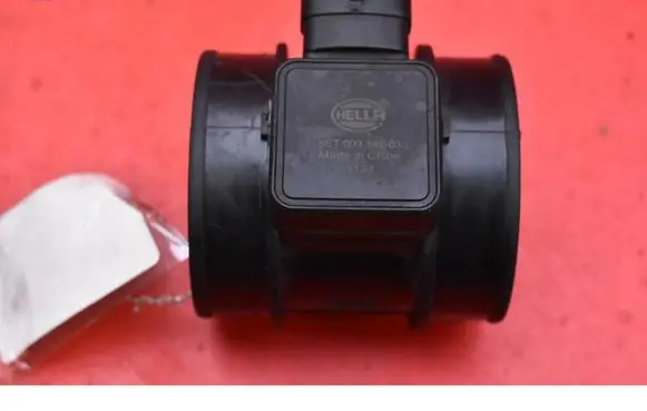 Opel Vectra C Mass air flow meter 8ET00914203