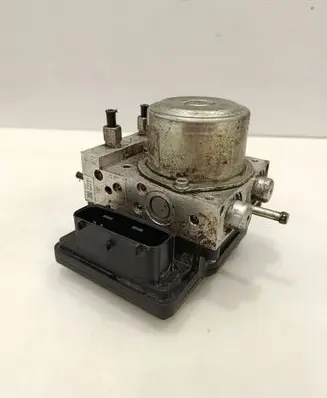 Nissan X-Trail T31 ABS Pump 47660J080A