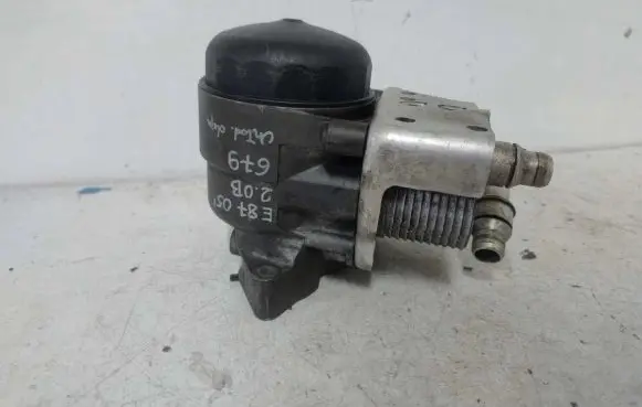 BMW 1 E81 E87 Engine oil radiator 