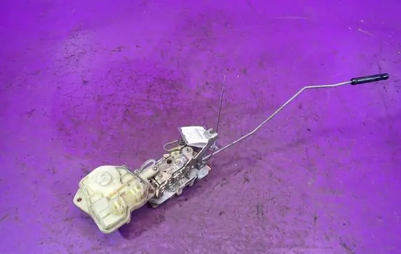 Honda Civic Front door lock 