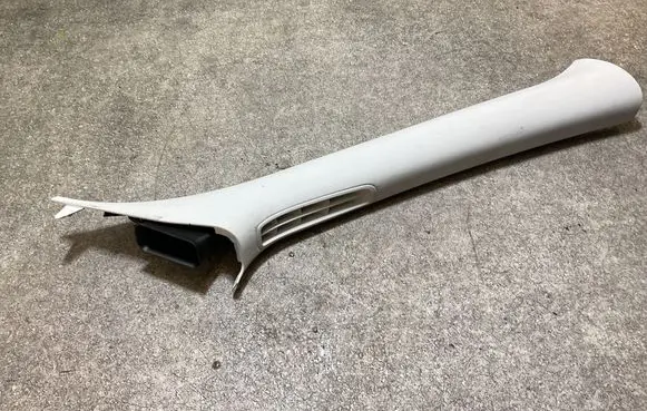 Ford Focus (A) pillar trim JX7BA03598A JX7BA03598 GZ3UA