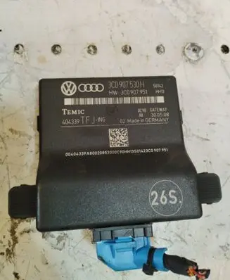 Volkswagen PASSAT CC Gateway control module 3C0907530H 3C0907951