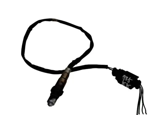 Volkswagen Touareg II Lambda probe sensor 06E906262D 0258010197