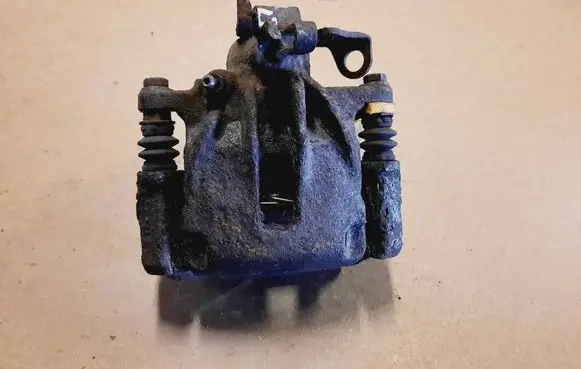 Renault Trafic II (X83) Rear brake caliper