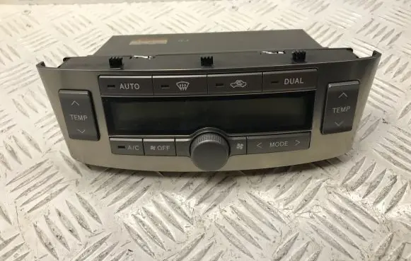 Toyota Avensis T250 Climate control unit MB1465703620 5590005200 5590205050G
