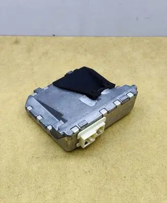 Windshield/windscreen camera
