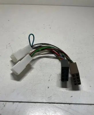 Toyota Avensis T250 EUR ISO radio connector 