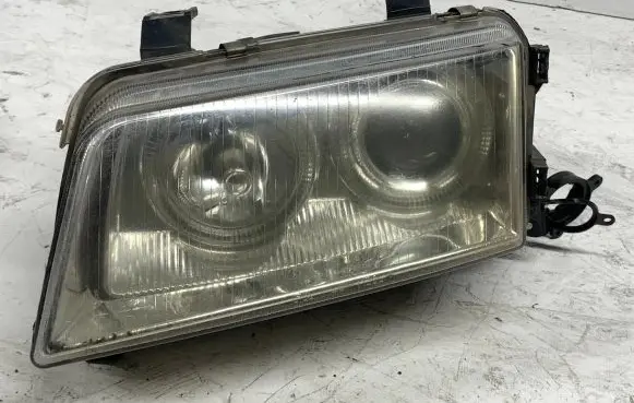 Audi A3 S3 8L Headlight/headlamp 084411136L 96350500 96303500