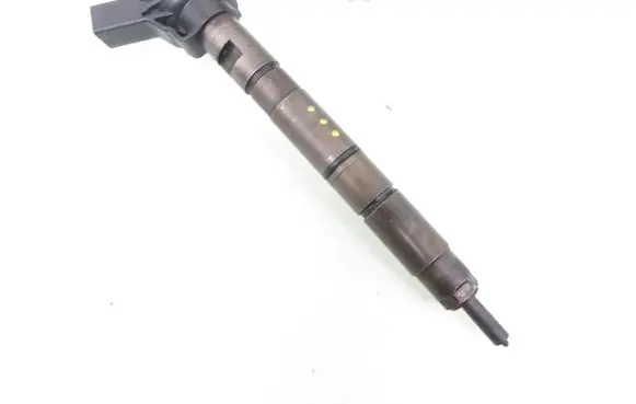 Audi A6 S6 C6 4F Fuel injector 0445115004 059130277Q