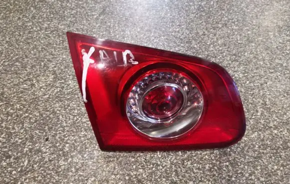 Volkswagen PASSAT B6 Tailgate rear/tail lights 3C9945093