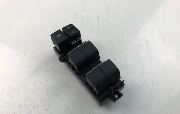Toyota Corolla E160 E170 Electric window control switch 8404002160