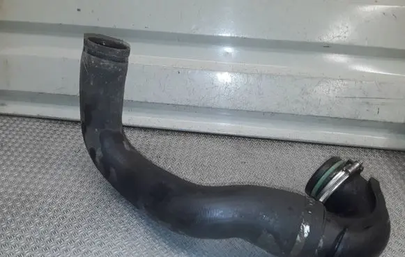 Opel Insignia A Intercooler hose/pipe 
