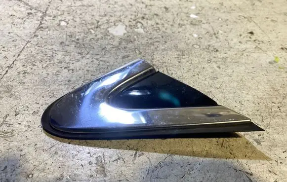 Chrysler 200 Fender end trim 1WT241X8AA PN683699 473530