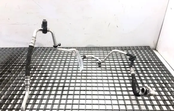 Seat Ibiza IV (6J,6P) Air conditioning (A/C) pipe/hose 6R1820743D