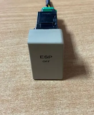 Hyundai Santa Fe ESP (stability program) switch 