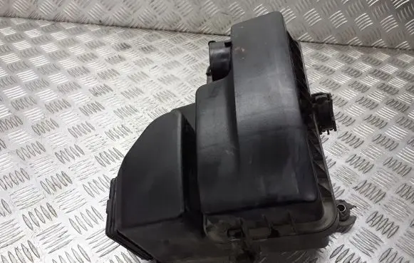 KIA Picanto Air filter box