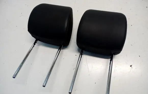 Hyundai Tucson TL Front seat headrest 