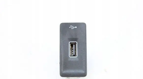 Volkswagen Touareg III USB socket connector 760035222N19
