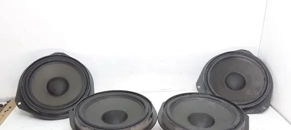 Opel Vectra C Front door high frequency speaker 24423552