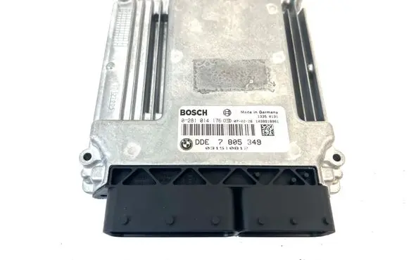 BMW X3 E83 Engine control unit/module 0281014176 DDE7805349