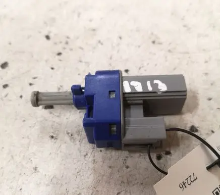Clutch pedal sensor