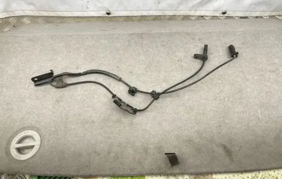 Toyota Prius (XW30) ABS brake wheel speed sensor 8954347030