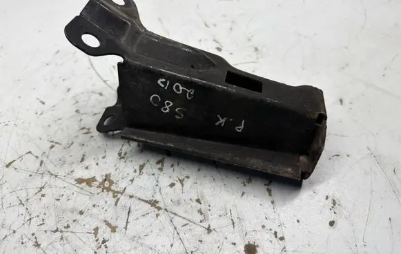 Volvo S80 Radiator support slam panel bracket 
