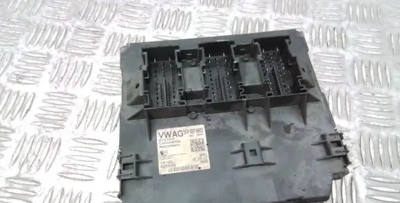 Volkswagen PASSAT B7 USA Comfort/convenience module 5K0937085S