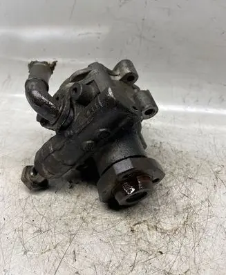 Volkswagen Golf IV Power steering pump