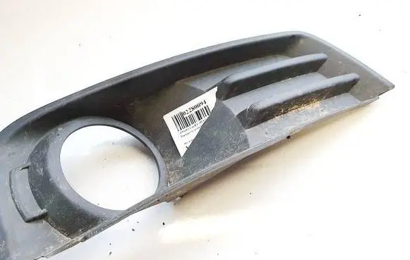 Ford Focus C-MAX Front bumper lower grill 3m51r19953ad 3m51-r19953-ad