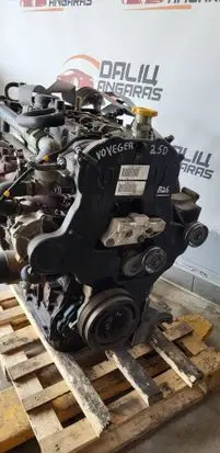 Chrysler Voyager Engine 04781100AA 98B05505 TEC068105505