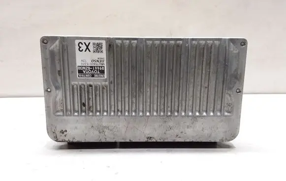 Toyota Auris E180 Engine control unit/module 89661OZM30 MB2756005370