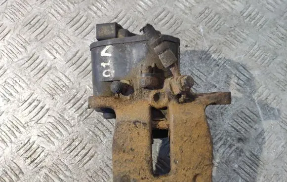 Volvo V70 Rear brake caliper 32332594
