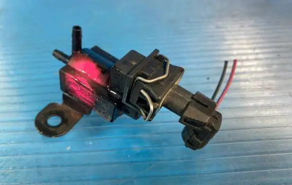 Opel Zafira A Turbo solenoid valve 90530039 72213800