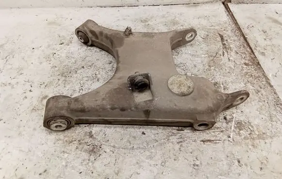 BMW 5 E39 Rear upper control arm/wishbone 1091486