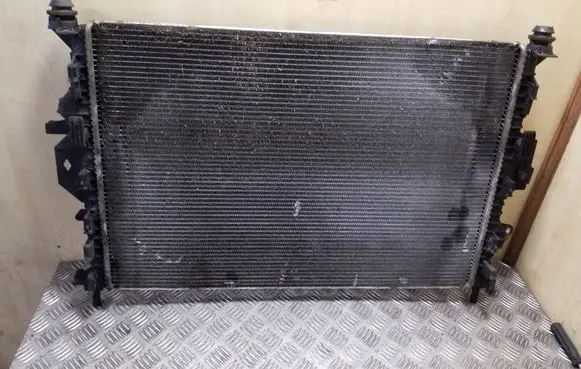 Ford Kuga I Coolant radiator 8V4119710AB 989298WG