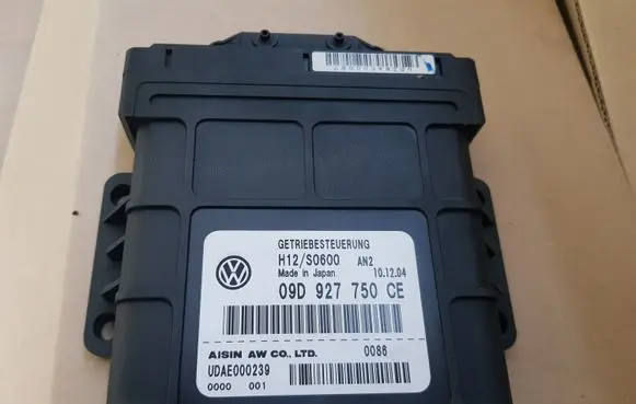 Volkswagen Touareg I Comfort/convenience module 09D927750CE