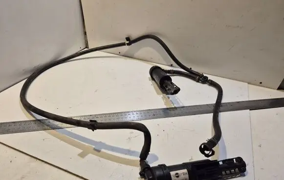 Headlight washer spray nozzle