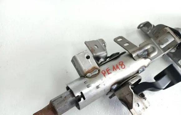 Peugeot 308 Steering wheel axle set 9674861877