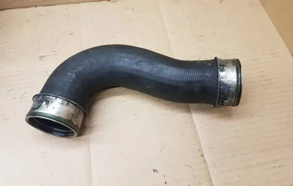 Volkswagen Eos Intercooler hose/pipe 3C0145832D