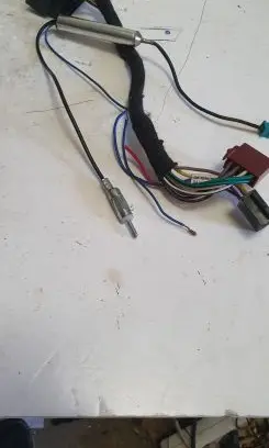 Volkswagen Transporter - Caravelle T5 Sound system wiring loom EUROISO