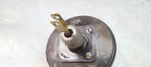 Renault Megane I Brake booster 7700828018 136505