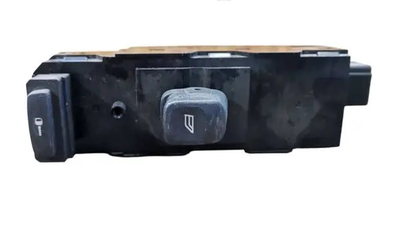 Volvo S60 Electric window control switch 8673187 MP26AB00143
