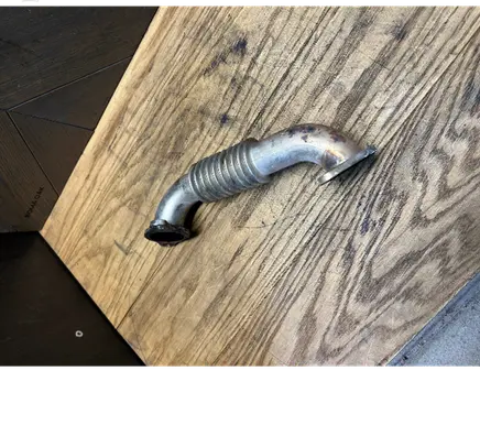 EGR valve line/pipe/hose
